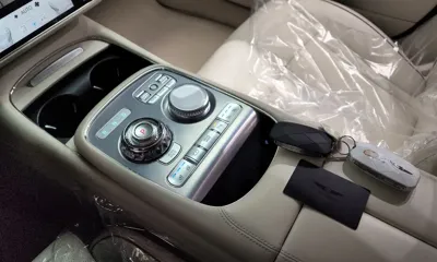 Genesis G90 2023, 5903 км, за 41618.76 USD - фото 9