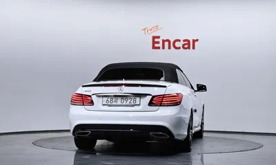 Mercedes-Benz E-Class 2016, 133893 км, за 10245.91 USD