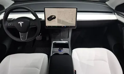 Tesla Model Y 2024, 26989 км, за 27898.12 USD - фото 7