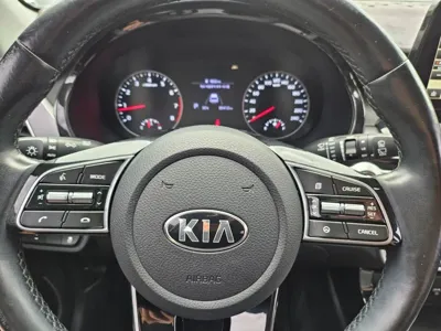 Kia Seltos 2020, 85347 км, за 10737.77 USD - фото 12