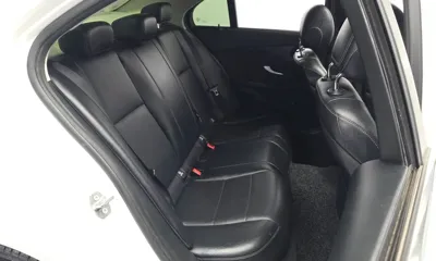 Mercedes-Benz C-Class 2017, 154918 км, за 21878.69 USD - фото 12