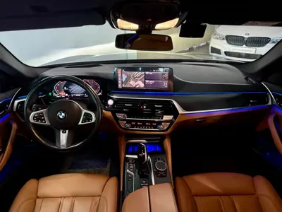 BMW 5-Series 2023, 44737 км, за 23727.48 USD - фото 7