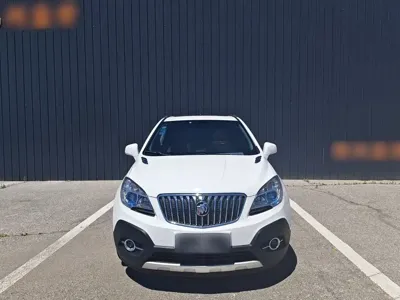 Buick Encore 2015, 111000 км, за 4485.8 USD