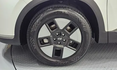 Hyundai Santafe 2022, 65526 км, за 17001.44 USD