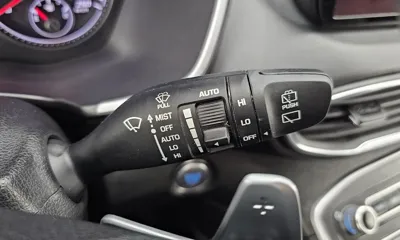 Hyundai Santafe 2022, 65526 км, за 17001.44 USD - фото 18