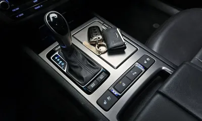 Hyundai Genesis 2016, 106446 км, за 8867.57 USD - фото 9