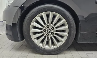 Hyundai Equus 2014, 165688 км, за 4102.36 USD