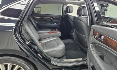 Hyundai Equus 2014, 165688 км, за 4102.36 USD - фото 12