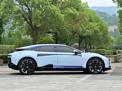 HiPhi HiPhi Z 2023, 60000 км, за 26456.23 USD