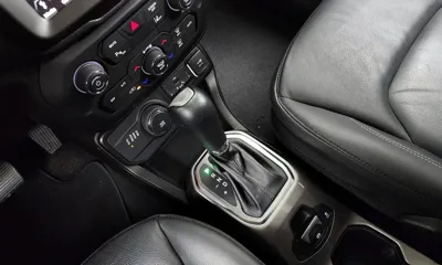 Jeep Renegade 2021, 43531 км, за 14105.95 USD - фото 9