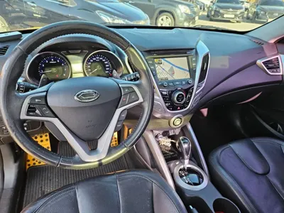 Hyundai Veloster 2012, 107917 км, за 2273.62 USD - фото 13