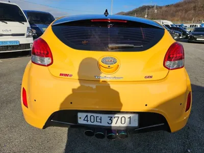 Hyundai Veloster 2012, 107917 км, за 2273.62 USD - фото 17