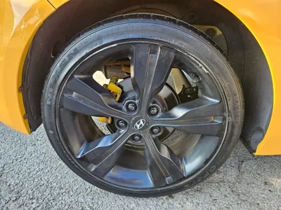 Hyundai Veloster 2012, 107917 км, за 2273.62 USD - фото 18