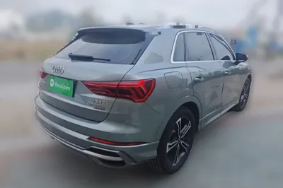 Audi Q3 2021, 66500 км, за 18096 USD