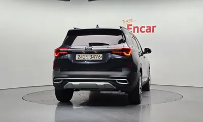 Kia Seltos 2021, 66086 км, за 11826.89 USD