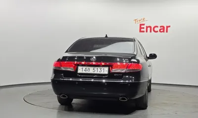 Hyundai Grandeur 2010, 123682 км, за 2280.13 USD