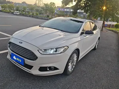 Ford Mondeo · 2015 год
