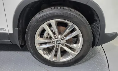 Kia Sorento 2014, 182304 км, за 5513.98 USD