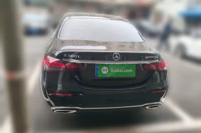 Mercedes-Benz E-Class 2022, 98300 км, за 36350 USD