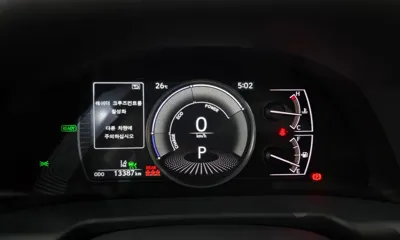 Lexus ES 2026, 13387 км, за 37110.1 USD - фото 8