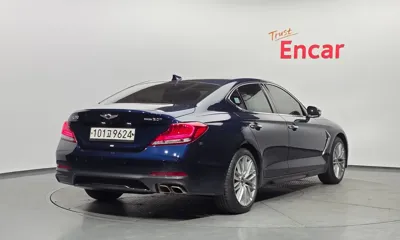 Genesis G70 2020, 114266 км, за 11596.1 USD