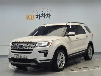 Ford Explorer · 2018 год