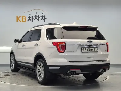 Ford Explorer 2018, 45745 км, за 11304.68 USD