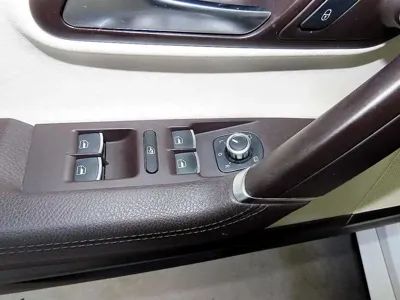Volkswagen CC 2014, 145754 км, за 3583.06 USD - фото 13
