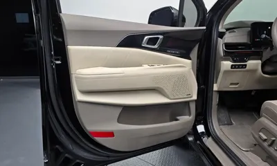 Kia Canival 2025, 24218 км, за 65140.1 USD - фото 24