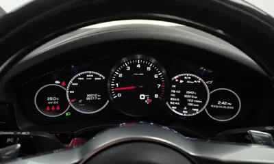 Porsche Cayenne 2021, 90010 км, за 46838.45 USD - фото 8