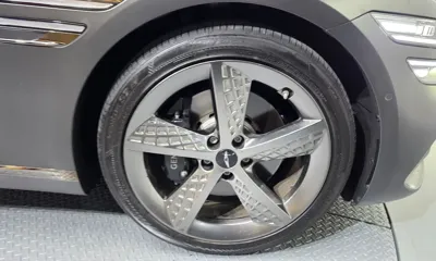 Genesis G80 2025, 27582 км, за 40174.2 USD