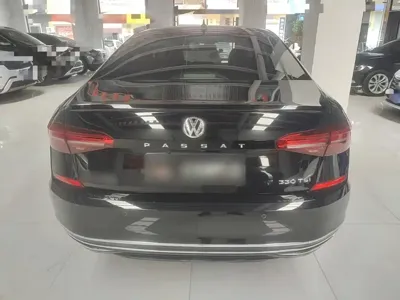 Volkswagen Passat 2020, 75600 км, за 12109.83 USD