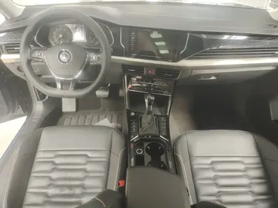 Volkswagen Passat 2020, 75600 км, за 12109.83 USD - фото 6