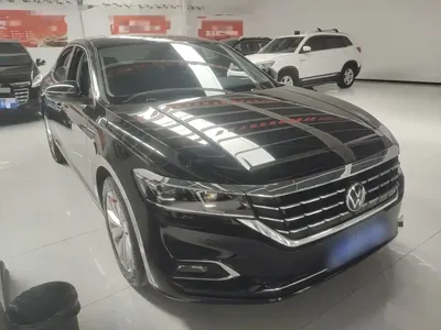 Volkswagen Passat 2020, 75600 км, за 12109.83 USD - фото 22