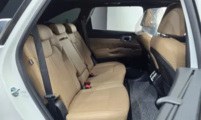Kia Sorento 2025, 32764 км, за 26441.06 USD - фото 11