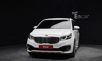 Kia Canival 2016, 123148 км, за 8006.52 USD