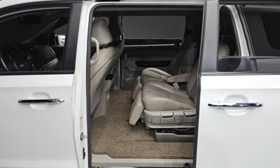 Kia Canival 2016, 123148 км, за 8002.86 USD - фото 11
