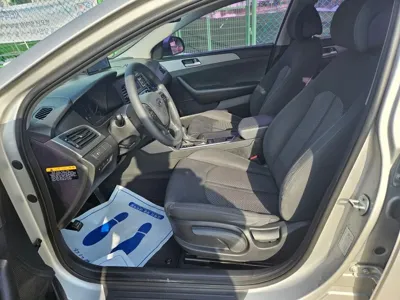 Hyundai Sonata 2015, 138190 км, за 4588.42 USD - фото 13