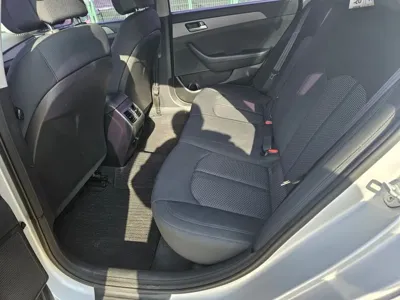 Hyundai Sonata 2015, 138190 км, за 4588.42 USD - фото 18