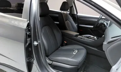 Hyundai Sonata 2022, 50880 км, за 10278.44 USD - фото 11