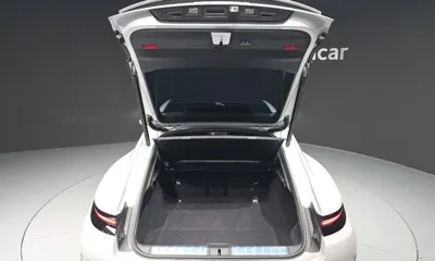 Porsche Panamera 2024, 10197 км, за 661019.77 USD - фото 20