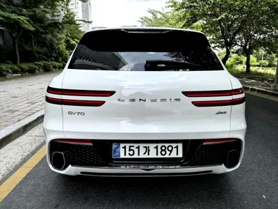 Genesis GV70 2024, 26513 км, за 29867.4 USD