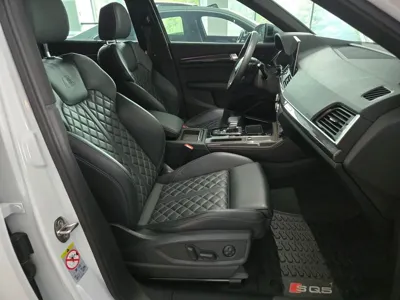 Audi SQ5 2022, 39400 км, за 34790.6 USD - фото 12