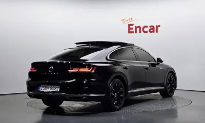 Volkswagen Arteon 2019, 71706 км, за 14375.74 USD