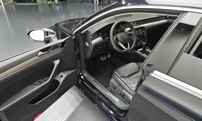 Volkswagen Arteon 2019, 71706 км, за 14260.59 USD - фото 11