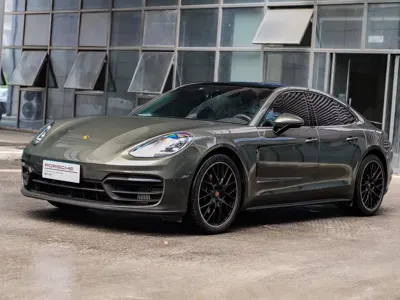 Porsche Panamera · 2023 год