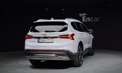 Hyundai Santafe 2021, 81437 км, за 14572.67 USD