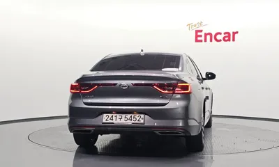 Renault-KoreaSamsung SM6 2016, 155847 км, за 5194.04 USD