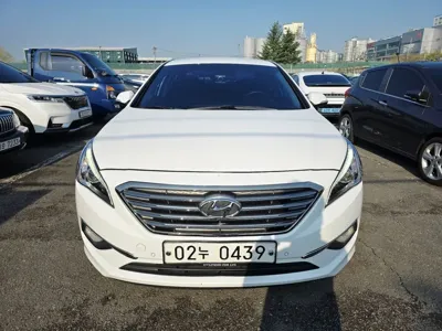 Hyundai Sonata 2017, 76523 км, за 7025.77 USD