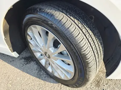Hyundai Sonata 2017, 76523 км, за 7025.77 USD